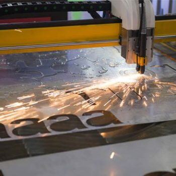 Machine cutting metal