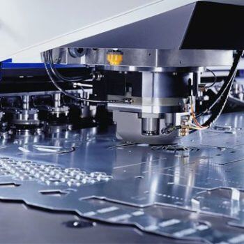 machine cutting metal