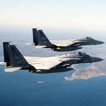 Jets flying