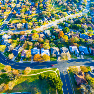 Suburban neighborhood community turning colors for Autumn