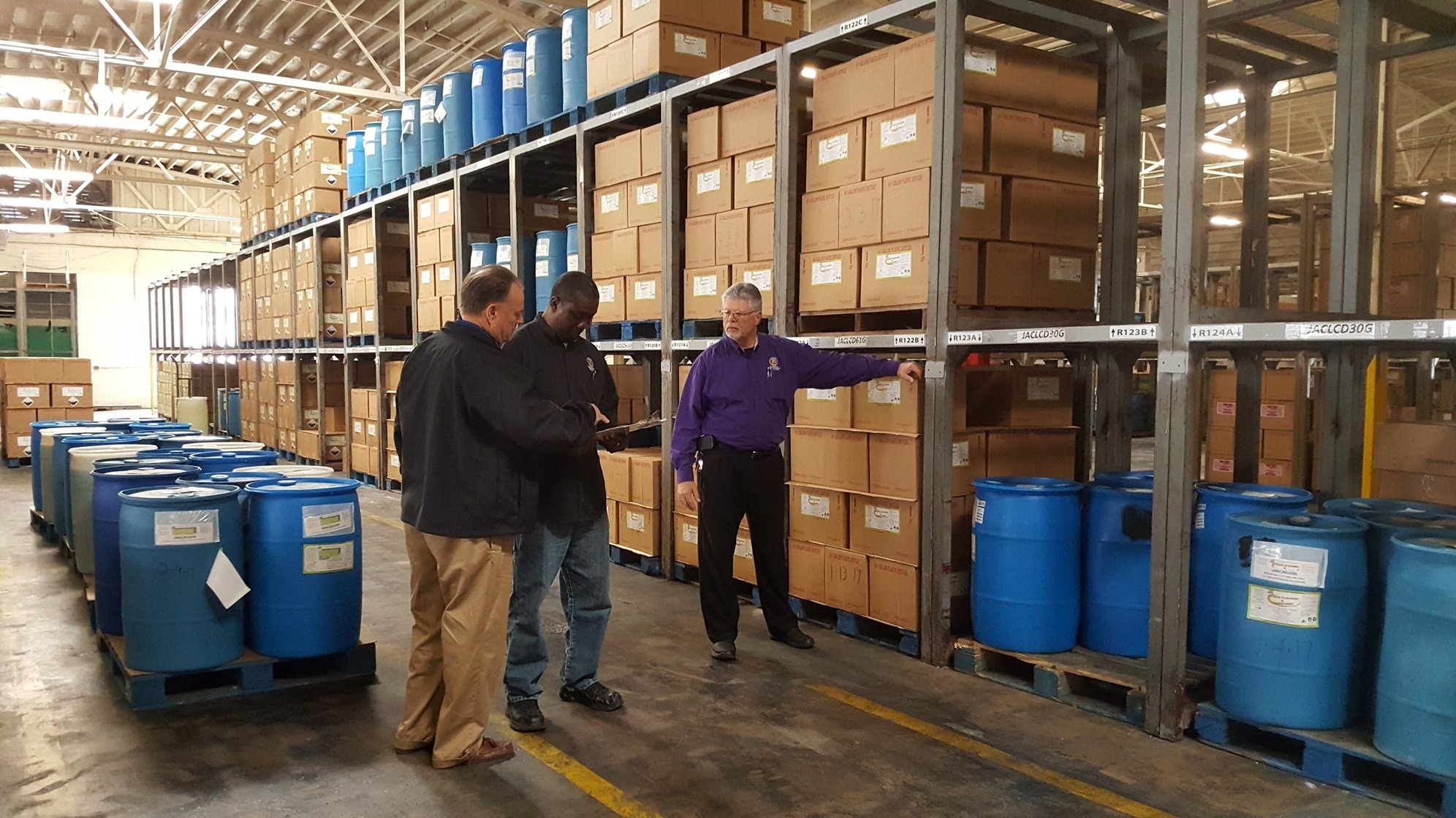 Alabama-Correctional-shelves