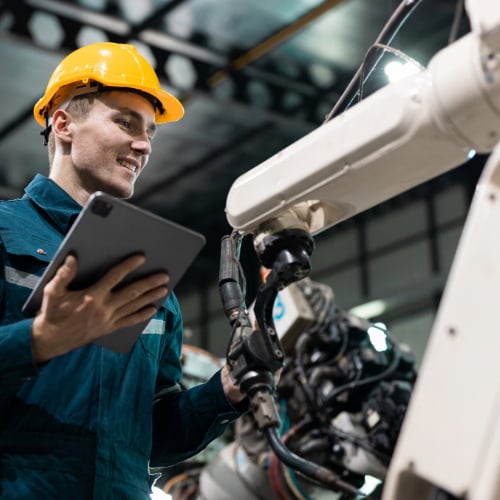 Integrate MES With Shop Management Software This Year